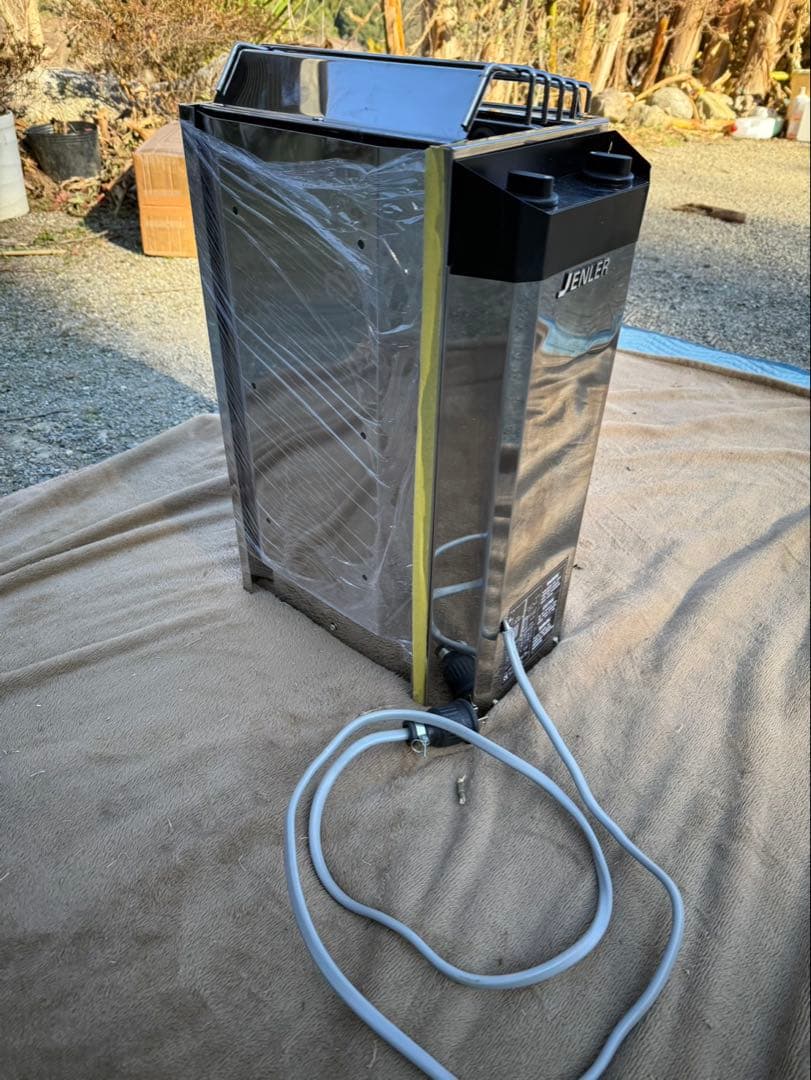 新品未使用品　即納！サウナヒーター 3KW200V サウナストーブ　配線済み