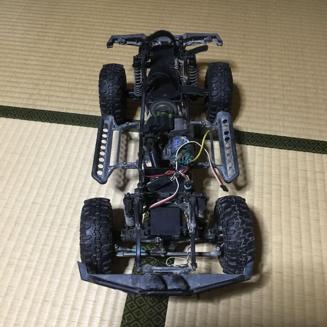 4WD アキシャル　scx10 ディフェンダー