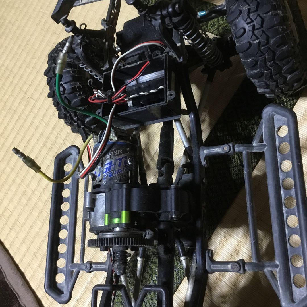 4WD アキシャル　scx10 ディフェンダー