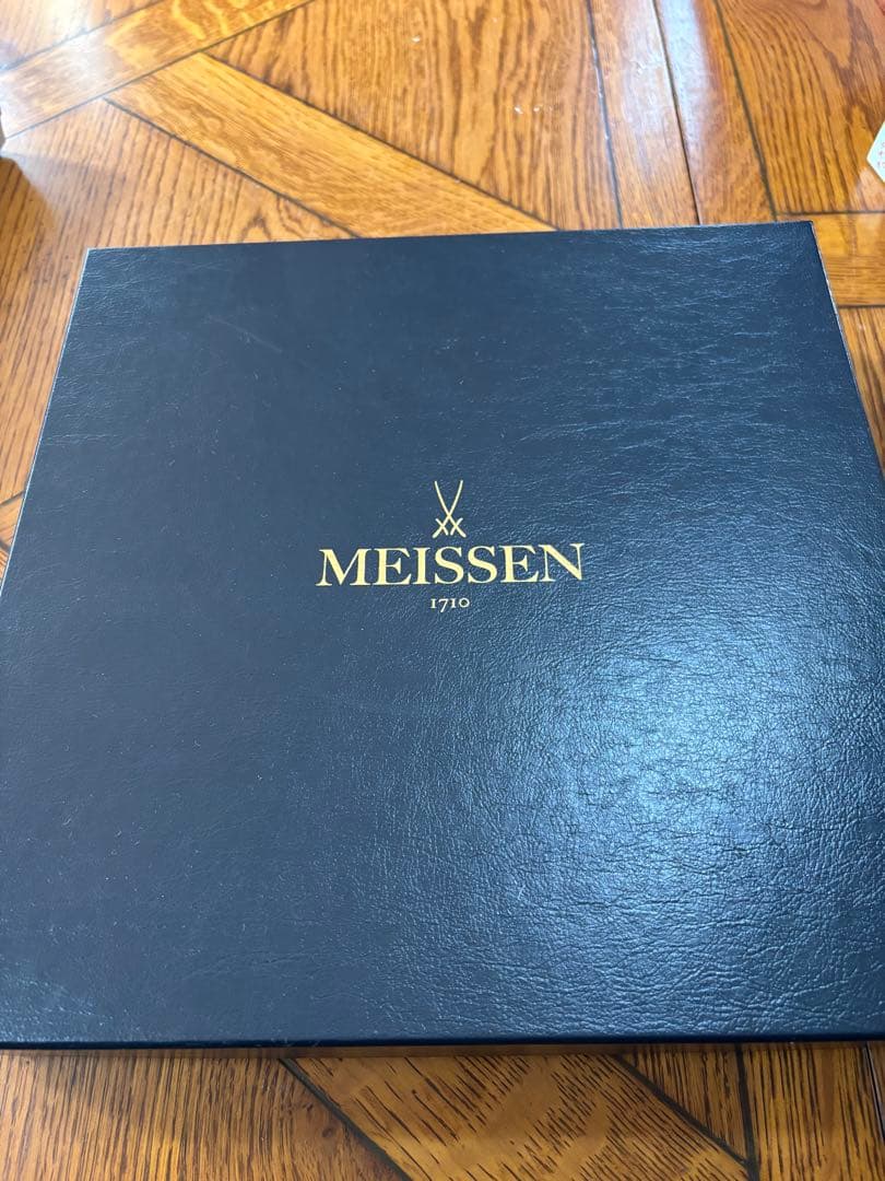 【新品未使用】マイセンMEISSEN 1710 記念プレート 双剣マーク 箱付き