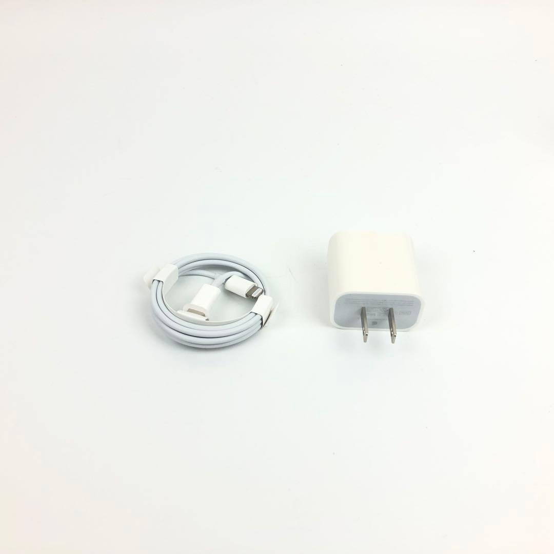 【極美品】 iPad 第8世代 32GB シルバー