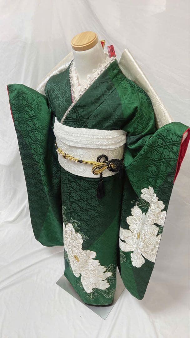 緑色の振袖 白い花刺繍 振袖 振袖フルセット 正絹 成人式　振袖6点セット K2