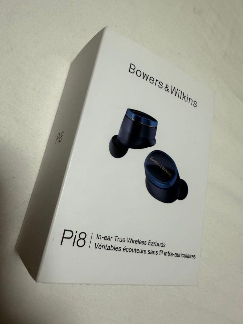 8回使用Bowers & Wilkins Pi8 ミッドナイト・ブルー ケース付