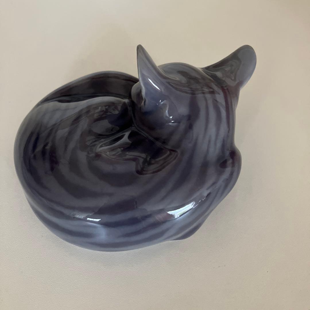   猫の置物 422