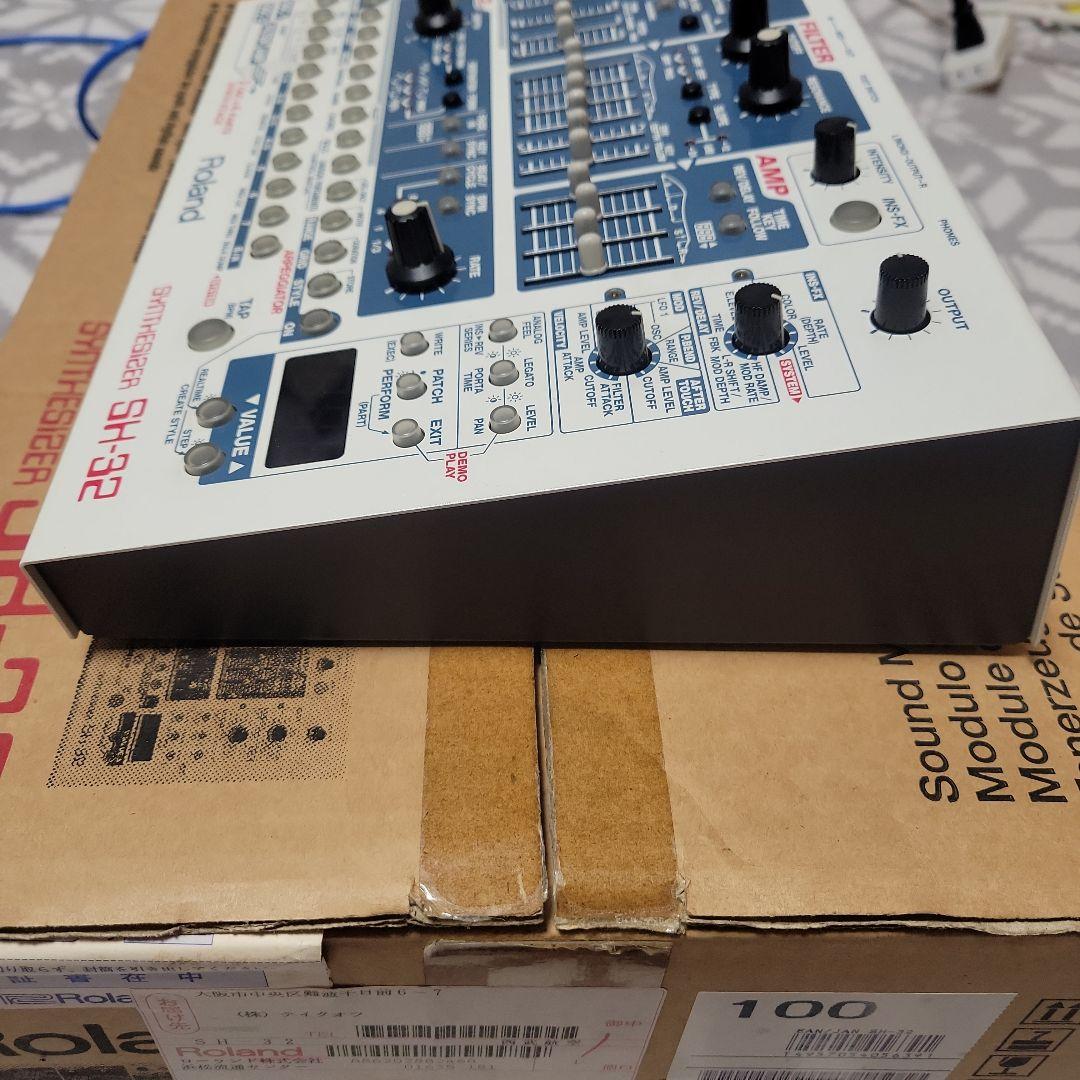 E*〉様 【最終値下】Roland SH-32 シンセサイザー