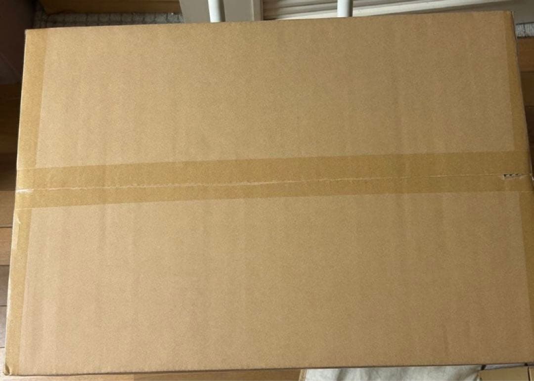 送料無料　HYTE　星街すいせいコラボ　PCケース　キーキャップ　マウスパッド