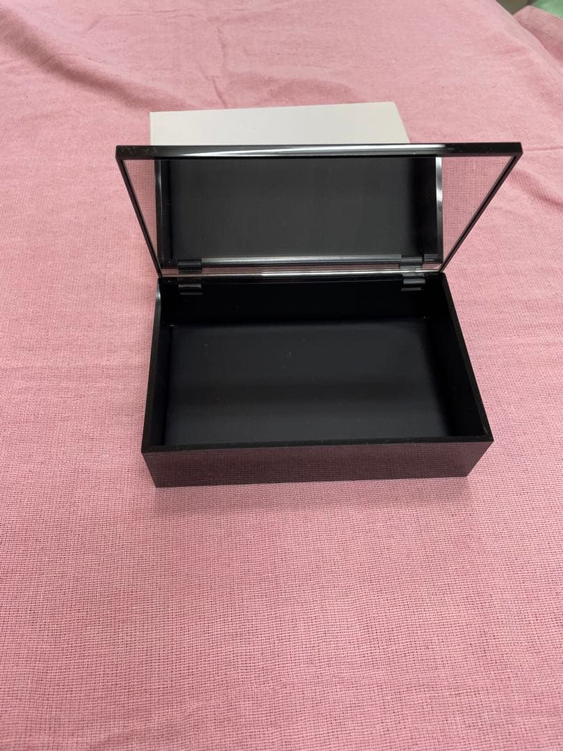 ❣️お値下げ❣️ ❣️シャネル　プラスティック製鏡付きアクセサリーケース　小物入れ❣️