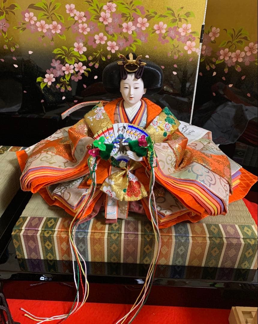 【8日迄出品】京雅　小倉草園作　絶世の美男美女　親王飾り　十二単唐衣裳姿仕様
