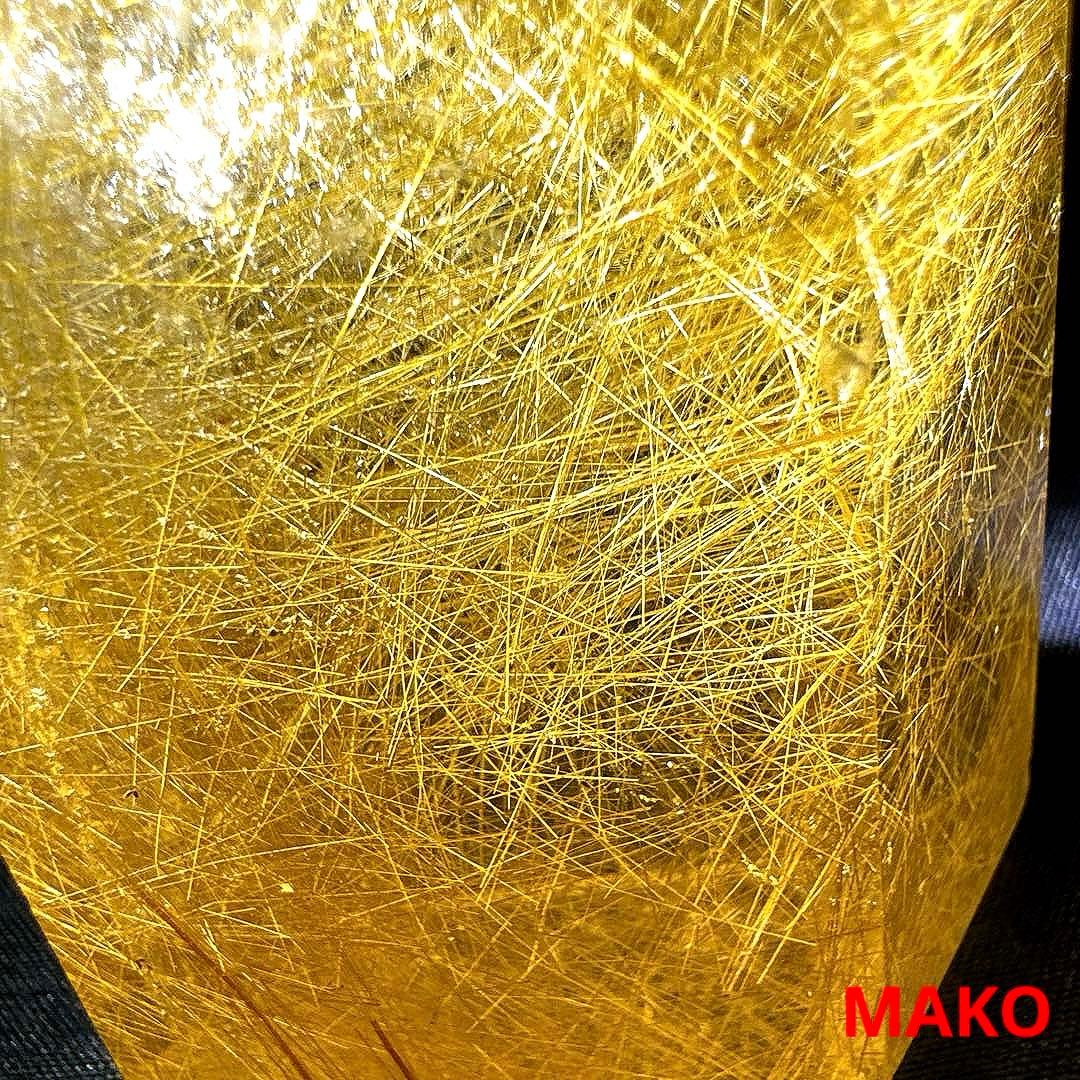 M1661☆ゴールドルチルクォーツ六角柱189g☆天然石　原石