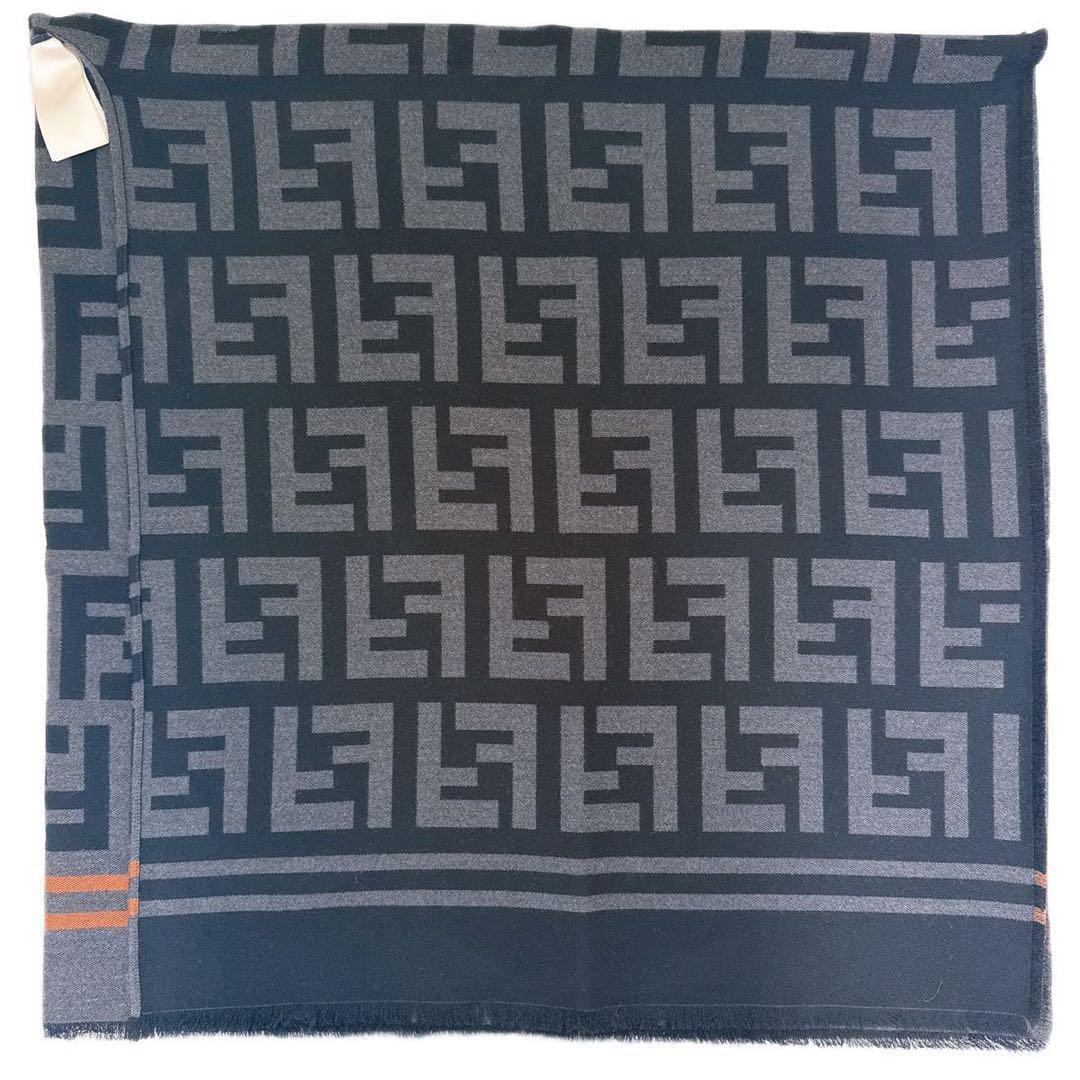 フェンディ FENDI ズッカ柄 ポンチョ ストール ケープ グレー ブラック