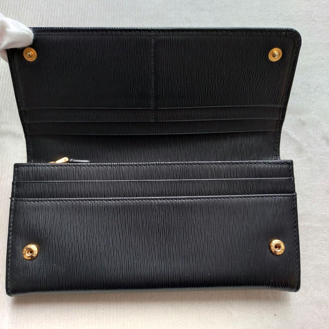 PRADA 長財布 パスケース ゴールドロゴ ブラック ヴイッテロムーブ