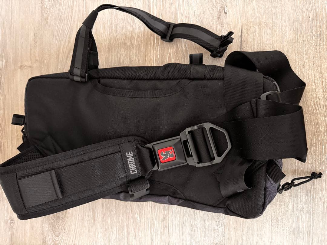 CHROME クローム KADET カデットボディバッグ メッセンジャーバッグ