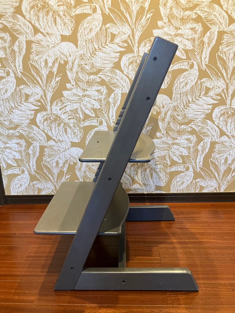 ribbon　ストッケ　トリップトラップ　グレー