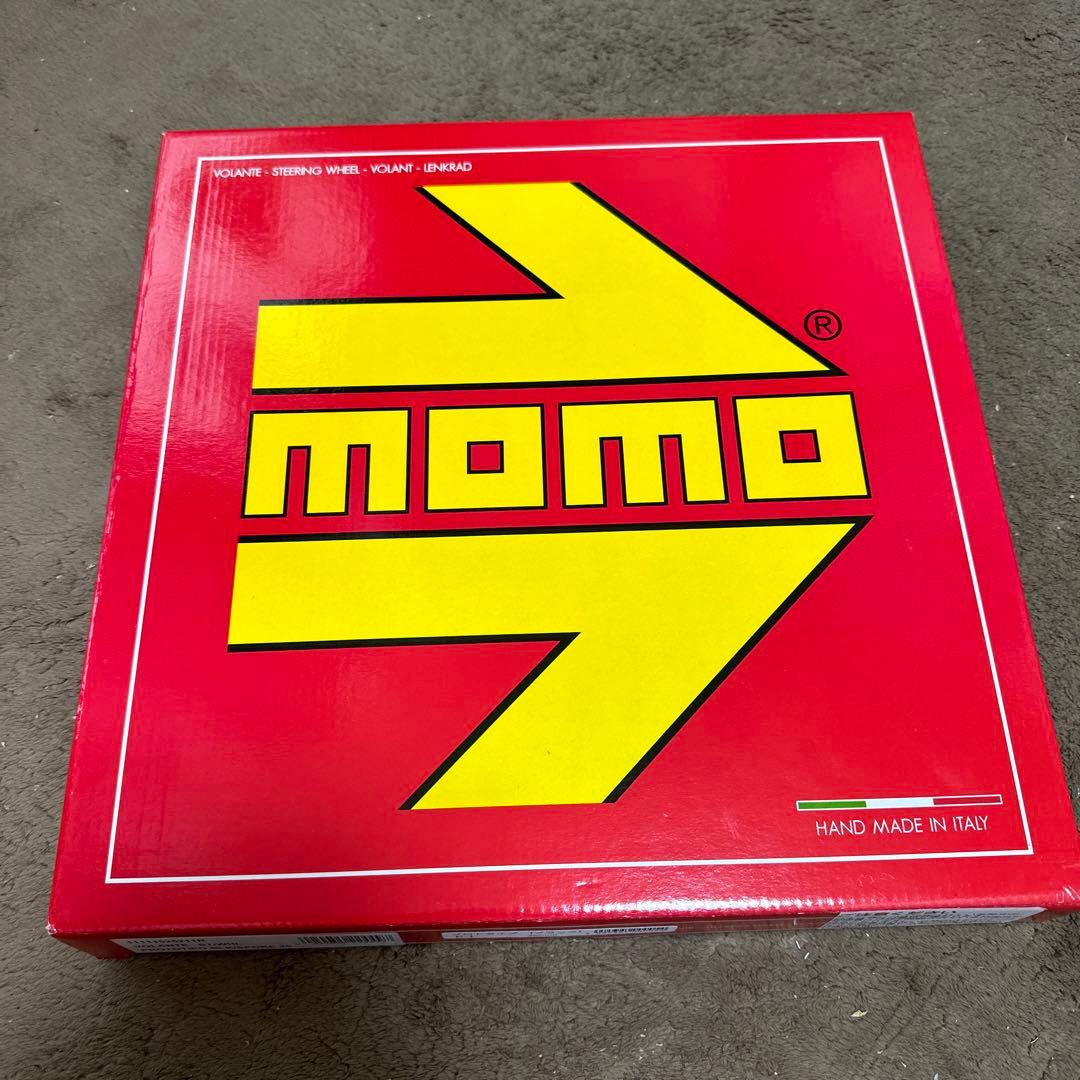 正規品MOMO プロトBK/BKスポーク　350mm新品未使用！