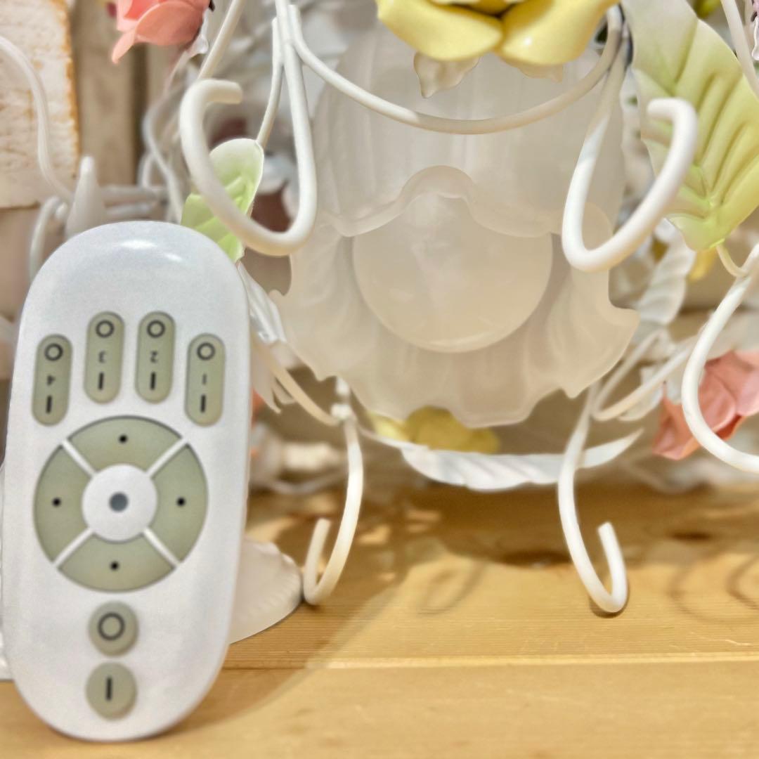 ホワイトアイアンペンダントライト/花の装飾/調光調色電球付き