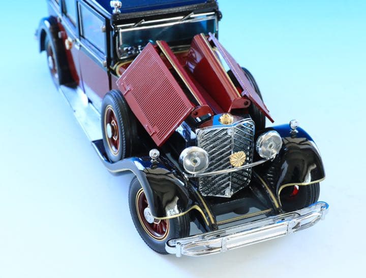 クラシックカー　ダイキャスト　ベンツ皇室用　モデルカー