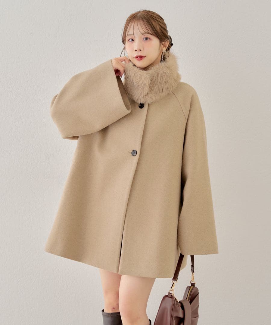 美品　Chico ファー取り外しケープコート