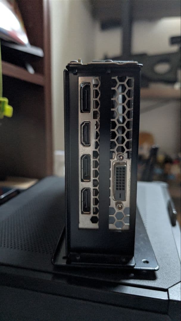GeForce　GTX1070ti