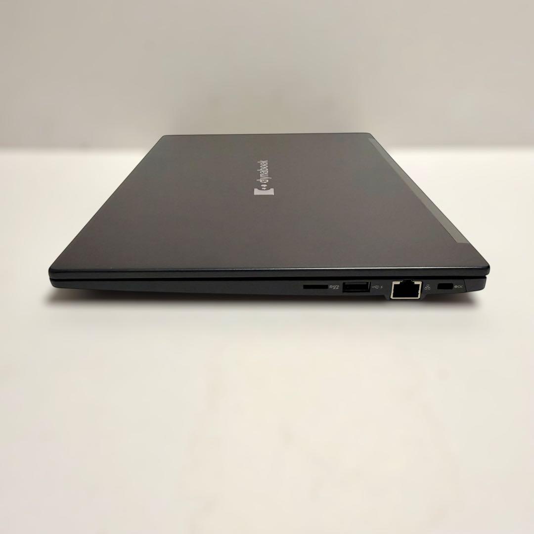 超美品 dynabook G83/LW 2024年製 バッテリー最大容量97％