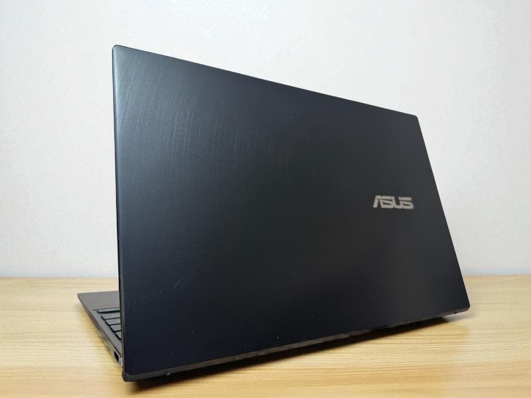 ⭐特価⭐高性能＆軽量⭐ASUS Zenbook 14 UM425⭐