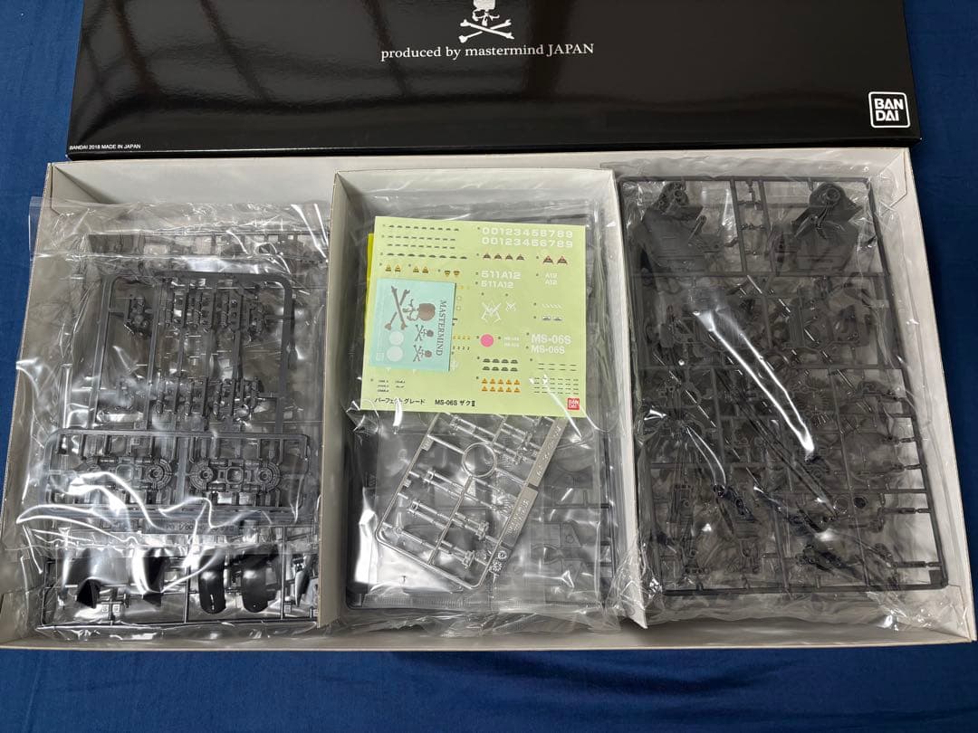 新品PG 1/60 MS-06S ZAKU-II STRICT-G