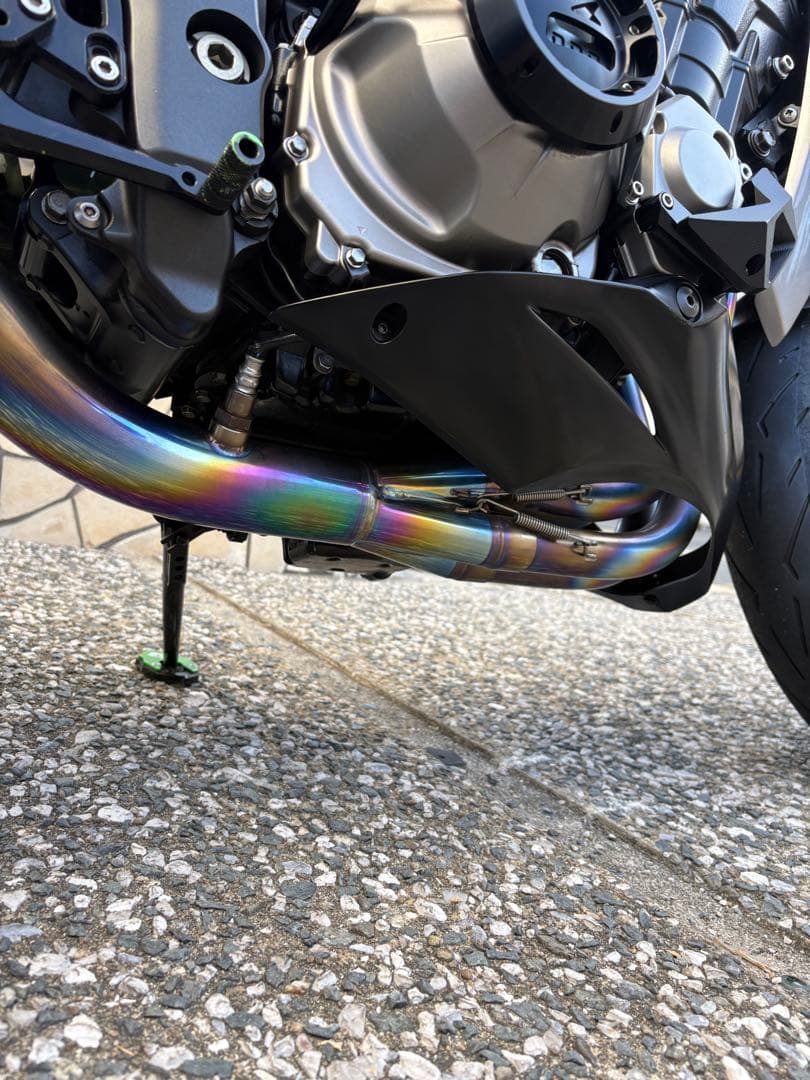 Kawasaki Z1000 チタンエキゾーストパイプ