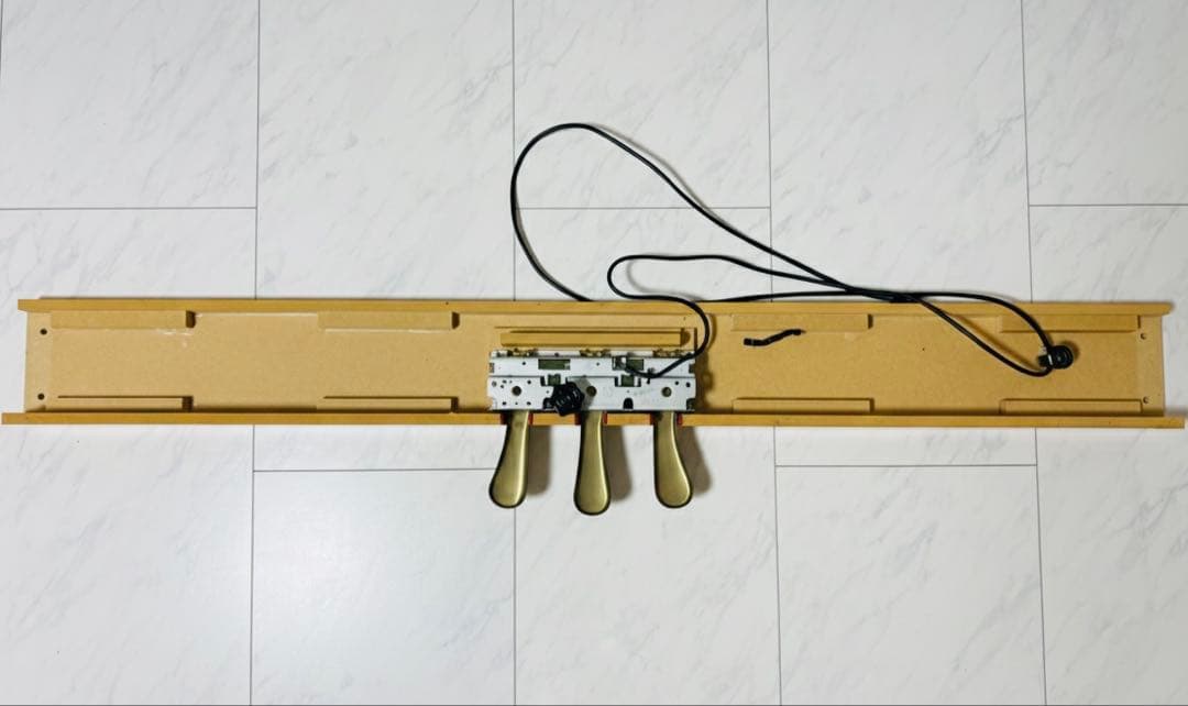YAMAHA ARIUS アリウスYDP-161 電子ピアノ 2012製