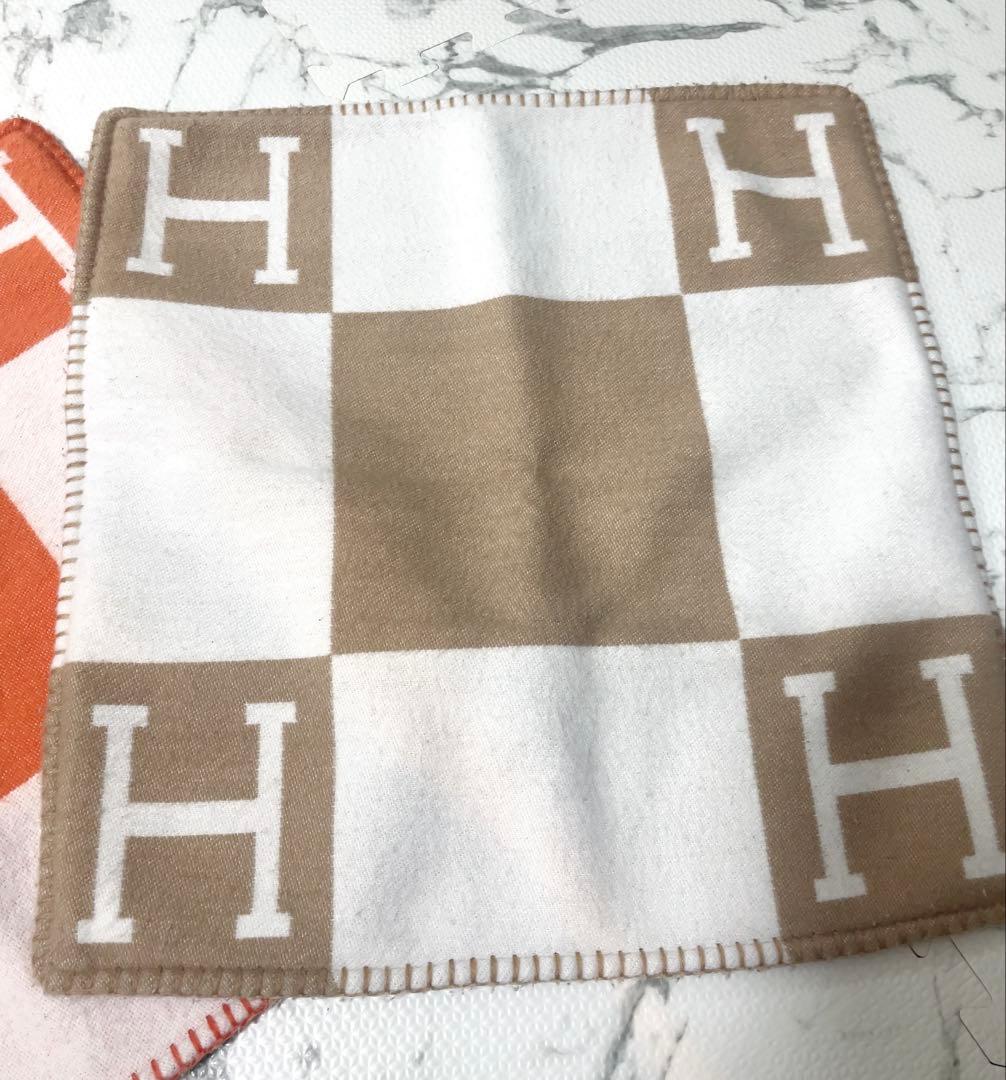 Hロゴ　クッションカバー　2枚セット　オレンジ　ベージュ　韓国　エルメス