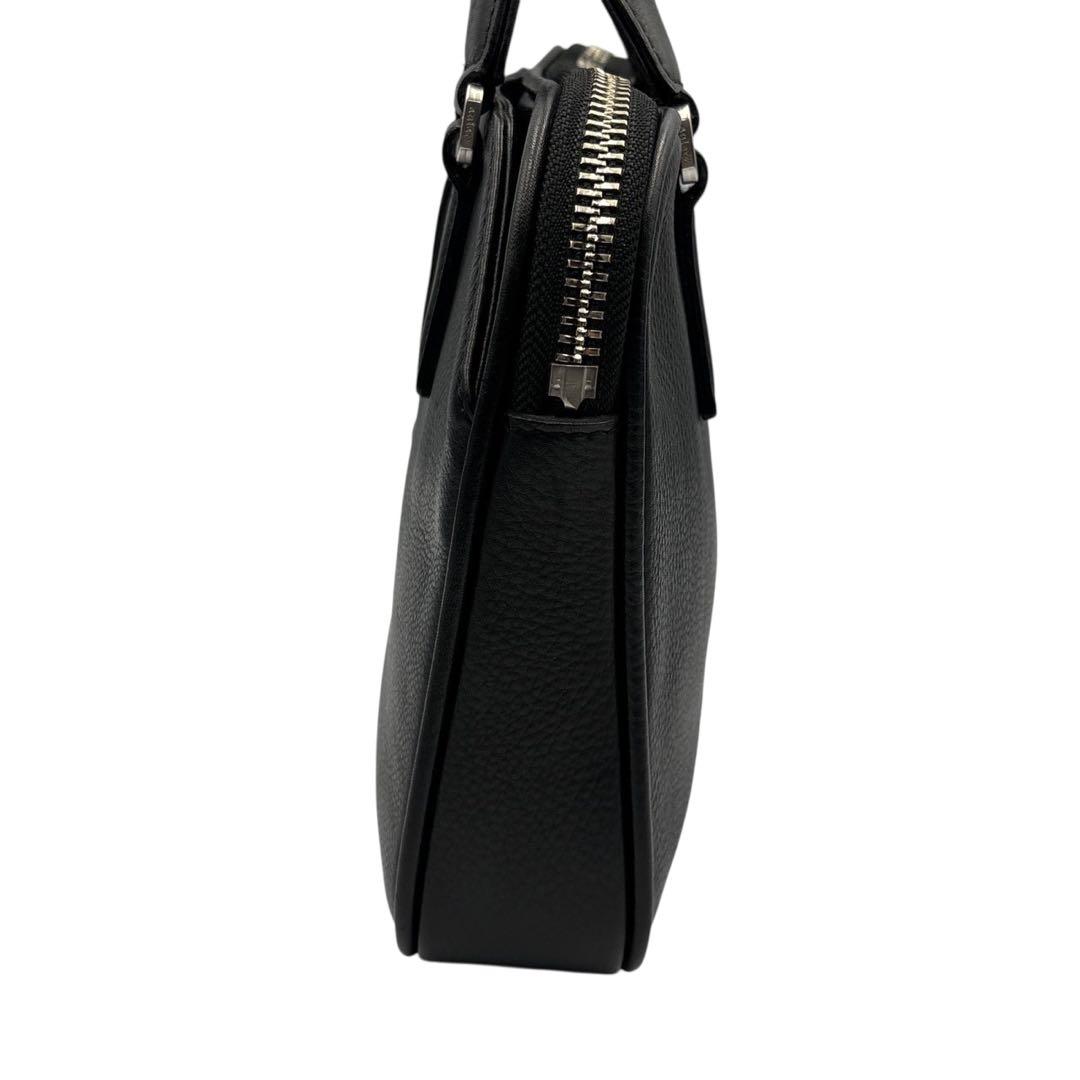 美品 アニアリ ミニブリーフケース 黒 レザー カモフラ iPad収納 B5