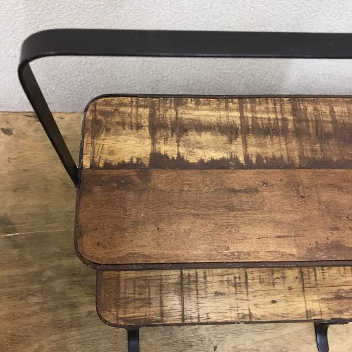 古材とアイアンの1ハンドルシェルフ