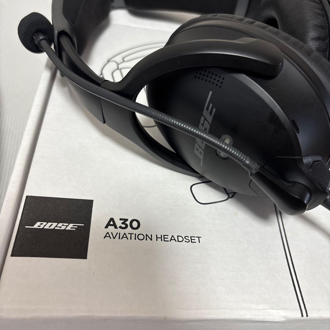 早い者勝ち　★美品　ポーズ　Bose A30 Aviation Headset