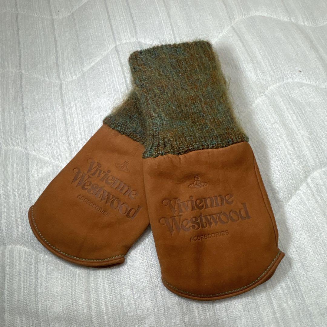 『極美品』Vivienne Westwood ミトン手袋 ヴィヴィアン　オーブ