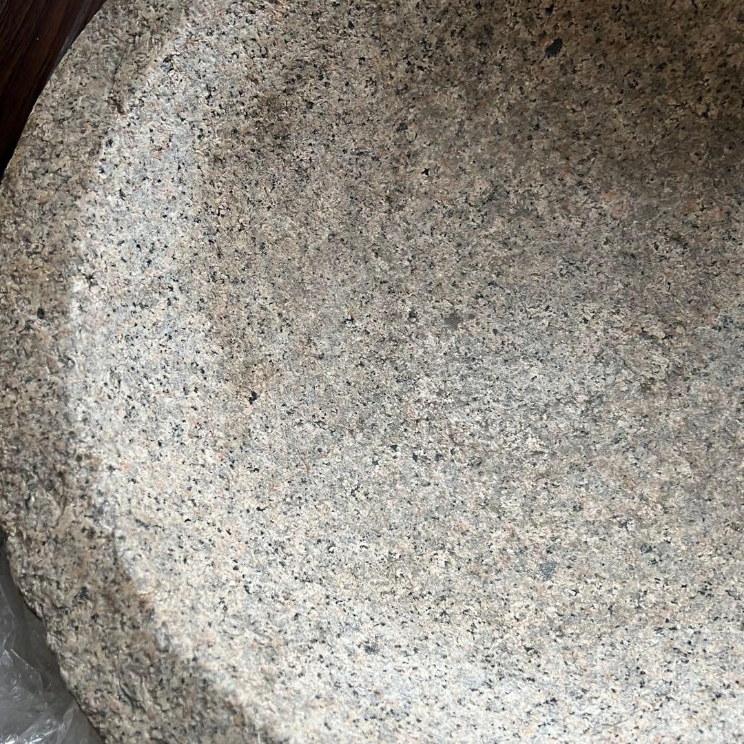 石臼　臼　餅臼　二升用　餅つき 御影石　花崗岩　鉢形　本格派　本格的