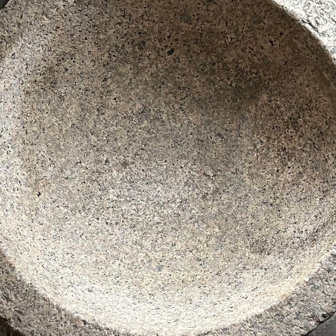 石臼　臼　餅臼　二升用　餅つき 御影石　花崗岩　鉢形　本格派　本格的