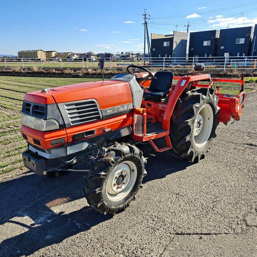 クボタGL300 トラクター4WD　ディセル　30馬力