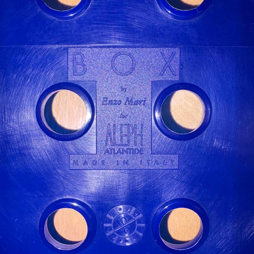 エンツォ・マリ ボックスチェア Enzo Mari BOX ALEPH
