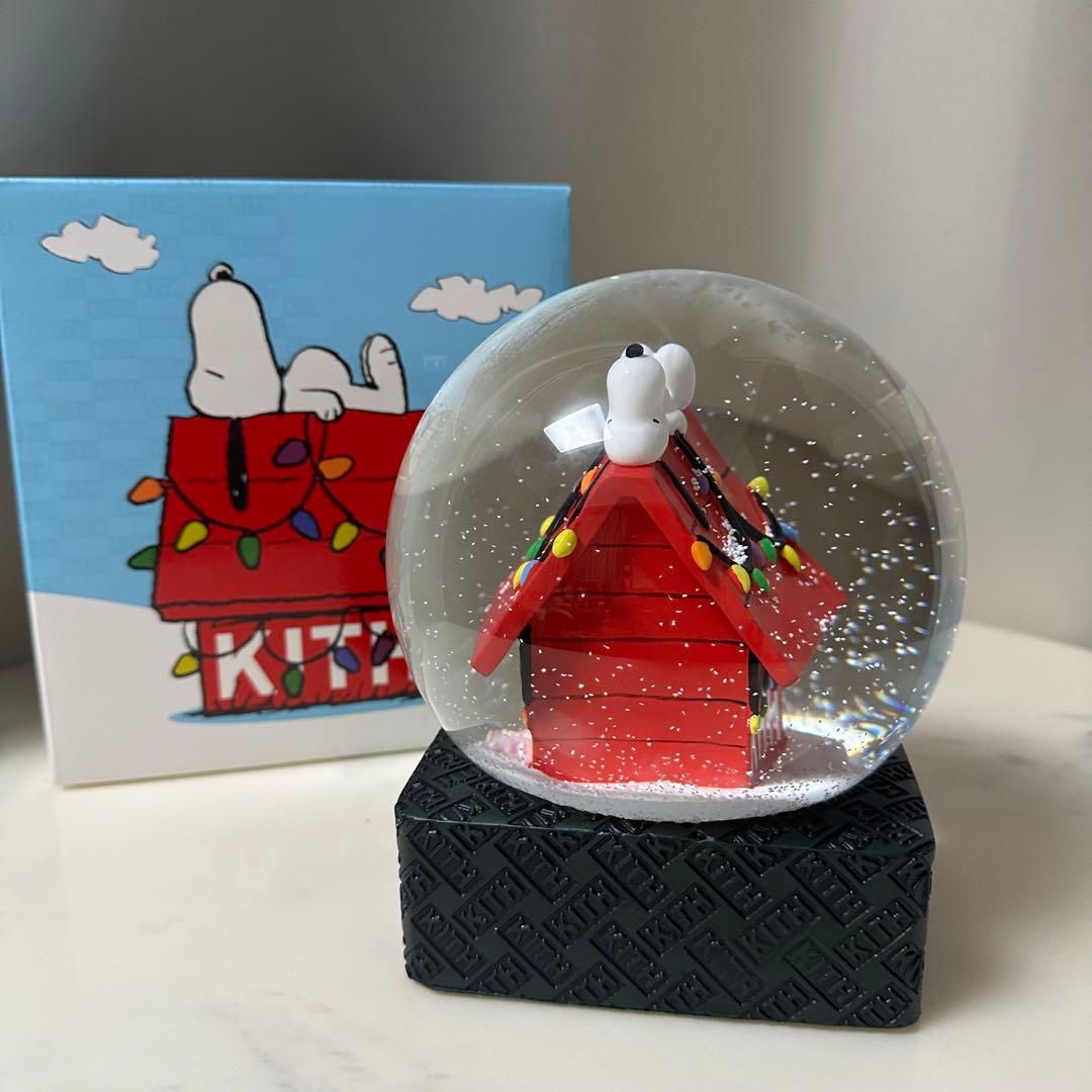 SNOOPY × KITH コラボ　スノードーム