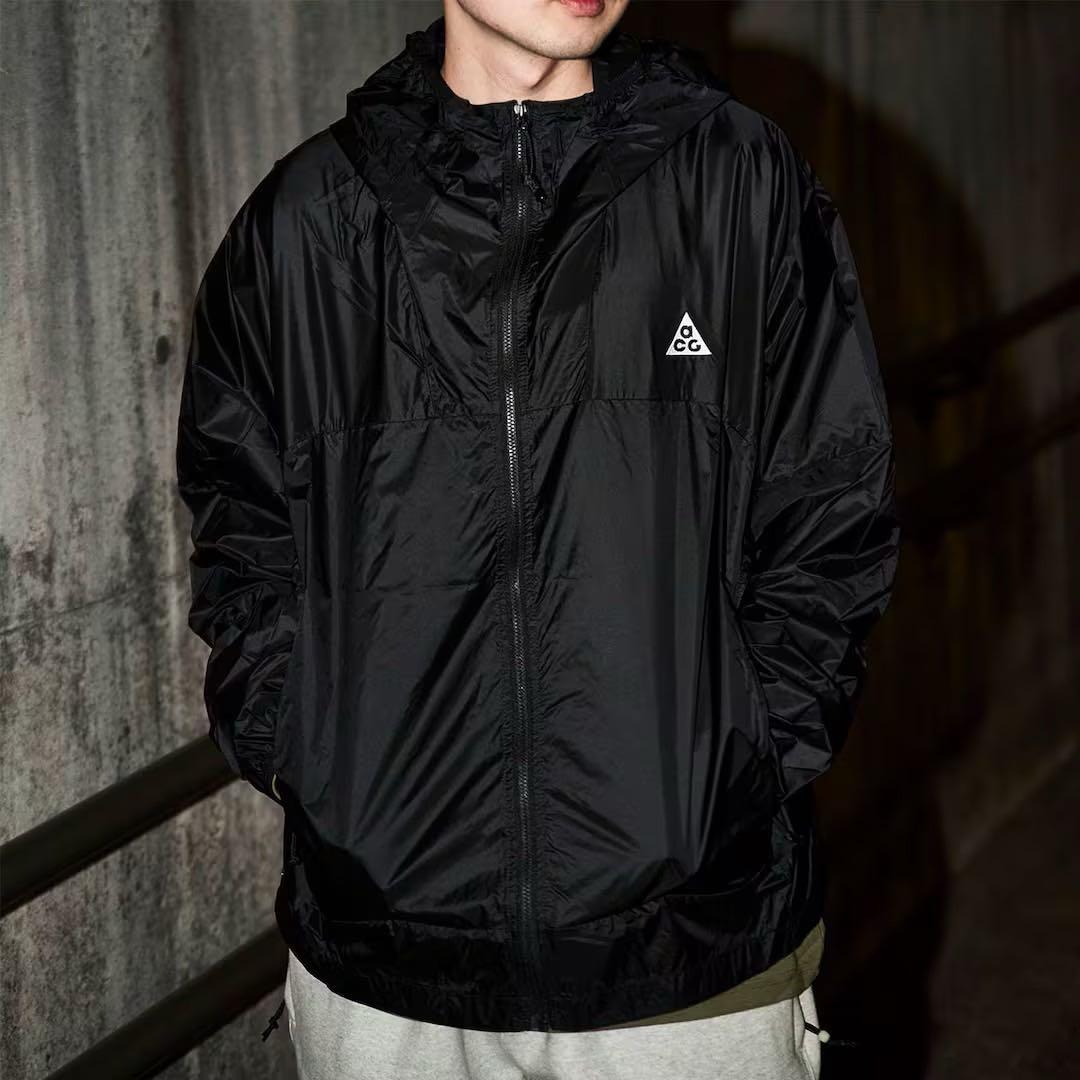 【新品未使用】ナイキ NIKE ACG ナイロン　ジャケット　刺繍ロゴ 　黒