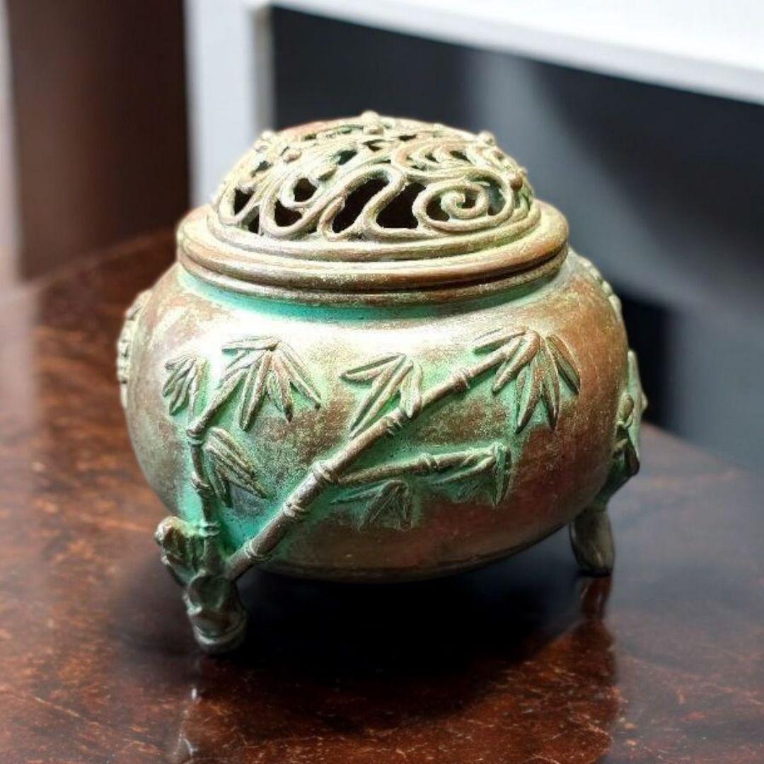 高岡銅器 香炉 須賀月芳 造 蝋型鋳銅 三友文香炉 松竹梅紋様 共箱