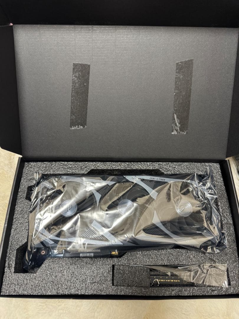 グラフィックボード・グラボ・ビデオカード ASUS ROG STRIX GeForce RTX3080 10GB