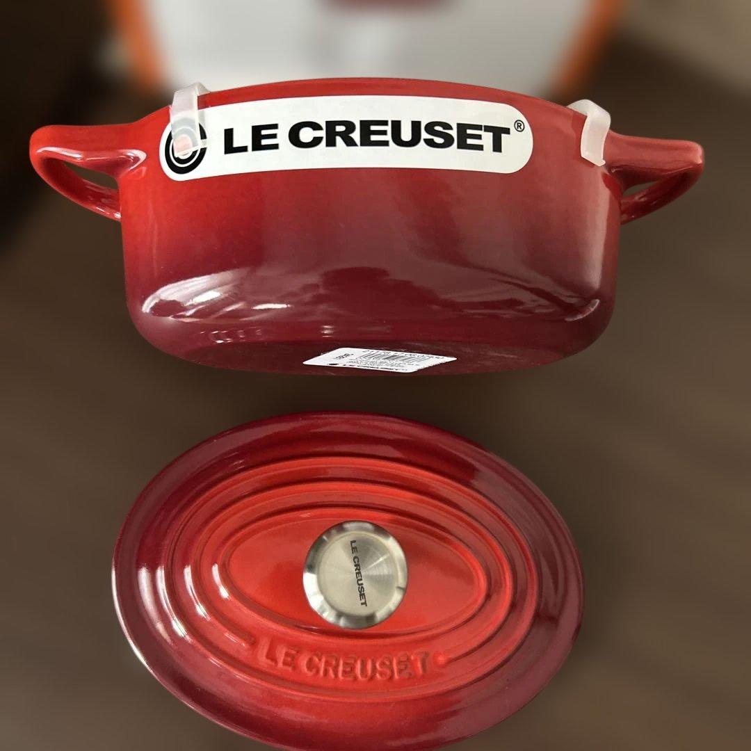 [新品未使用] ル クルーゼ シグニチャー ココット オーバル 17cm