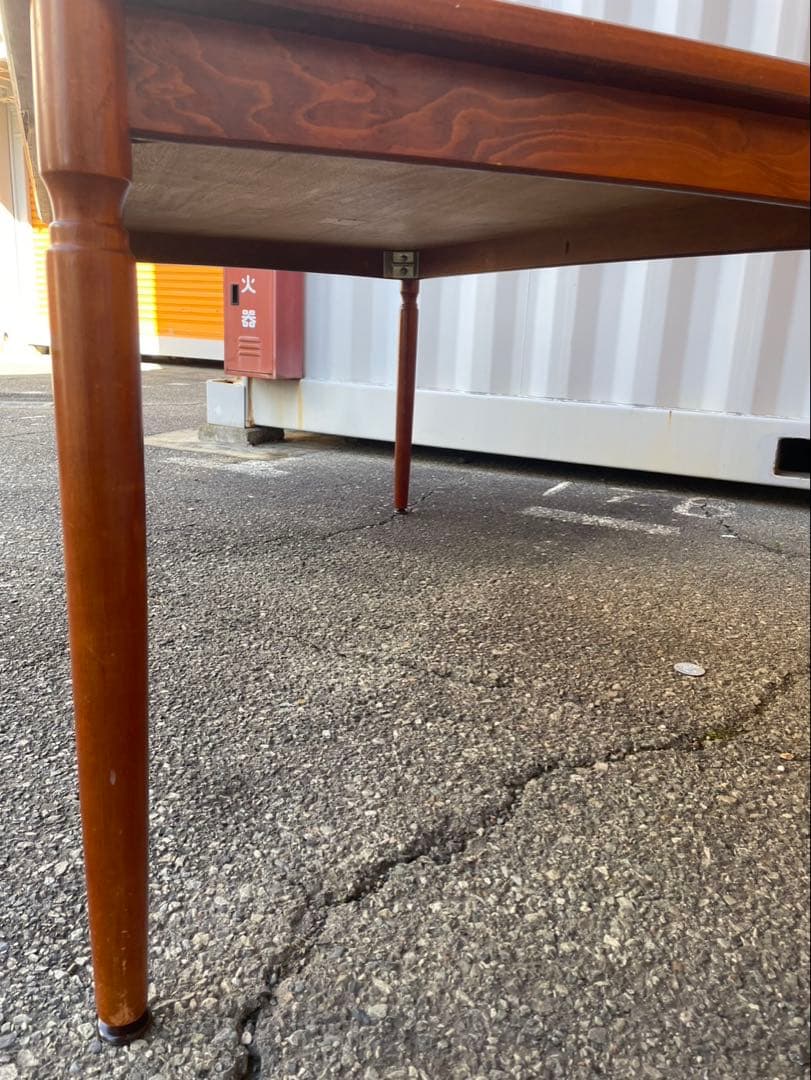 松田家具　アンティーク　ダークブラウン木製ダイニングテーブル