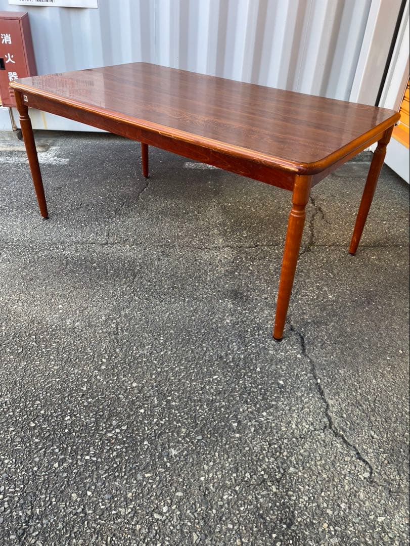 松田家具　アンティーク　ダークブラウン木製ダイニングテーブル