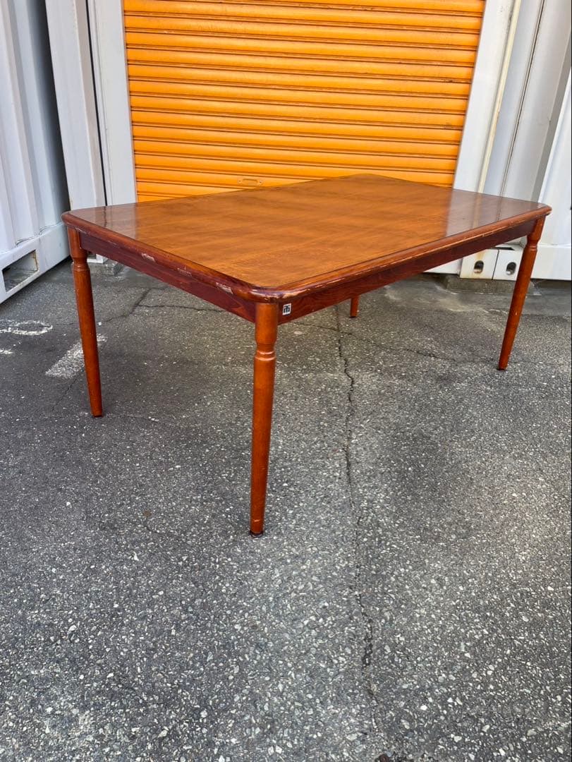 松田家具　アンティーク　ダークブラウン木製ダイニングテーブル