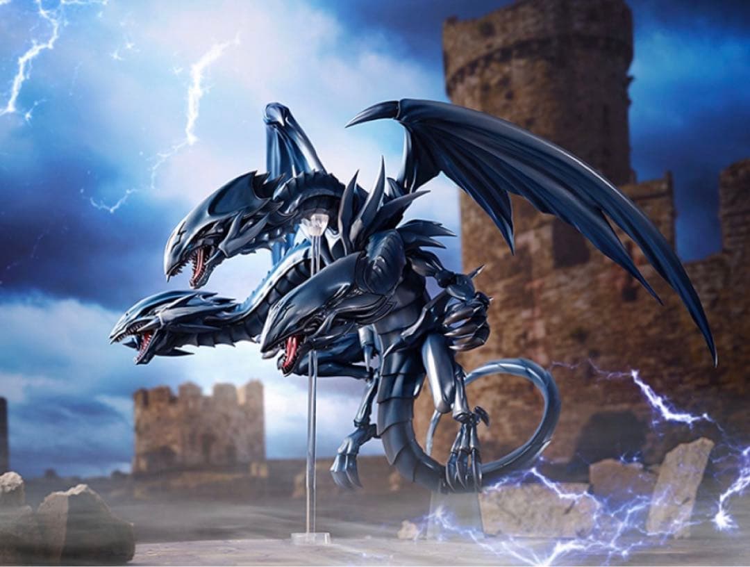 【新品・未開封】遊戯王 デュエルモンスターズ 青眼の究極竜 フィギュア あみあみ