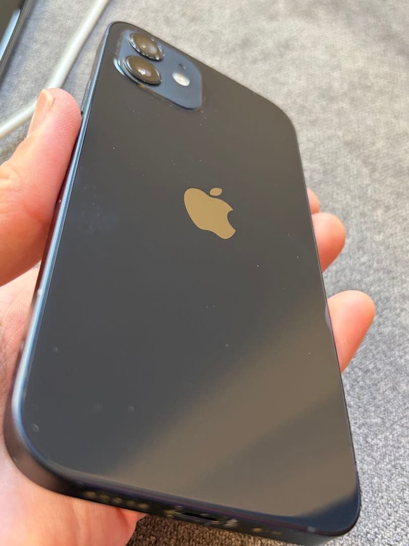 iPhone12本体128GB