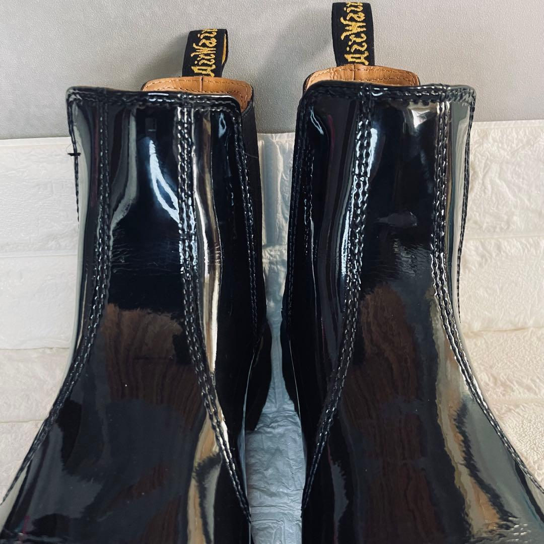 Dr.Martin UK8 チェルシーブーツ 光沢 黒 厚底