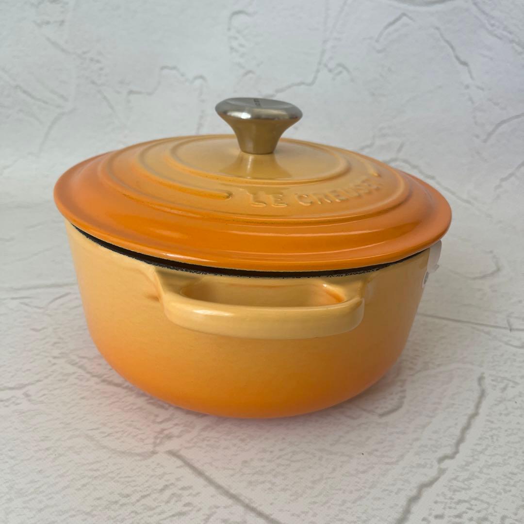 【未使用品】ル クルーゼ ココット　ロンド 両手鍋 20cm