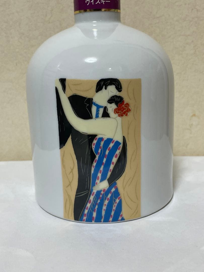 サントリー ウイスキー古酒陶器 600ml 43%
