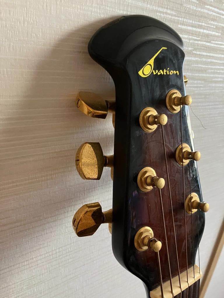 Ovation 1868 Kaman製／純正ハードケース